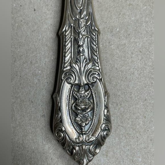 Rose Point 9” Sterling Handle 1934 Knife Wallace Silversmith Single Only - Picture 5 of 5